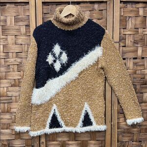 Vintage Cozy Black and Brown Turtleneck Sweater